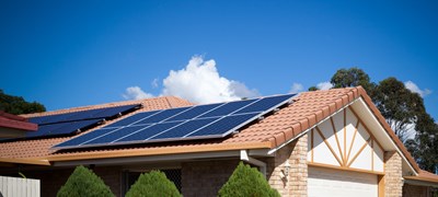 Installation panneaux solaires en France
